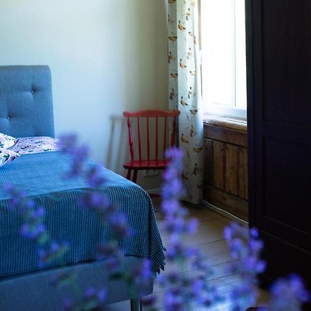 Livi Avat Apartamento Ikla Exterior foto