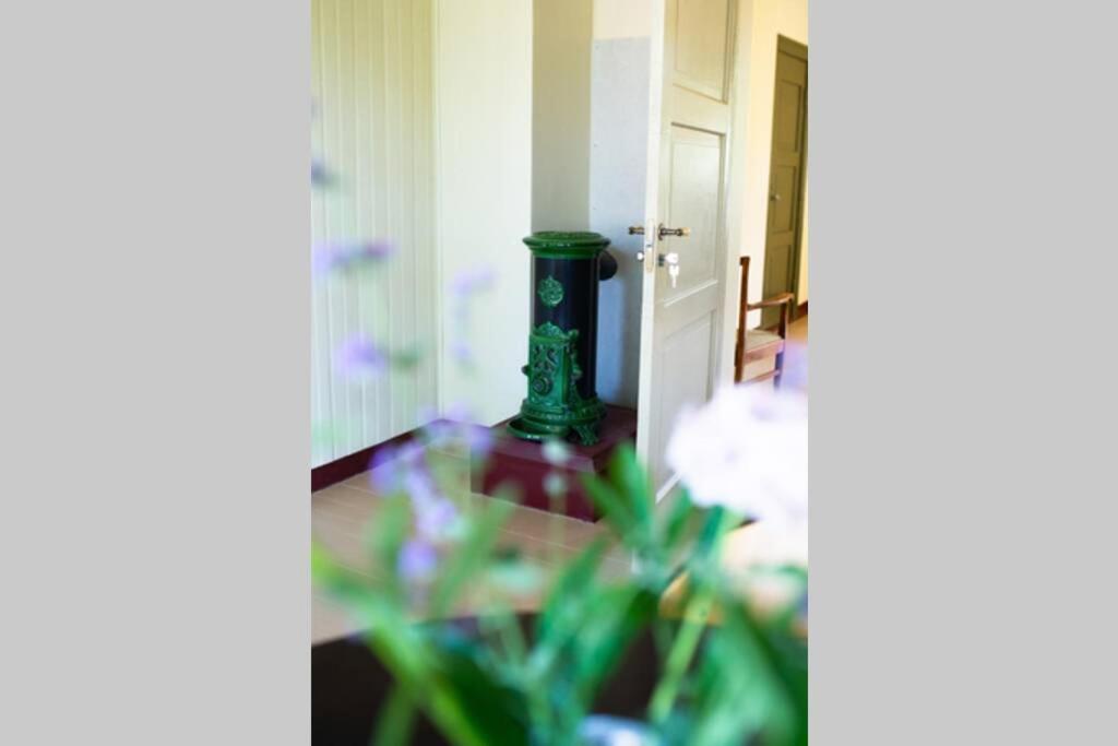 Livi Avat Apartamento Ikla Exterior foto